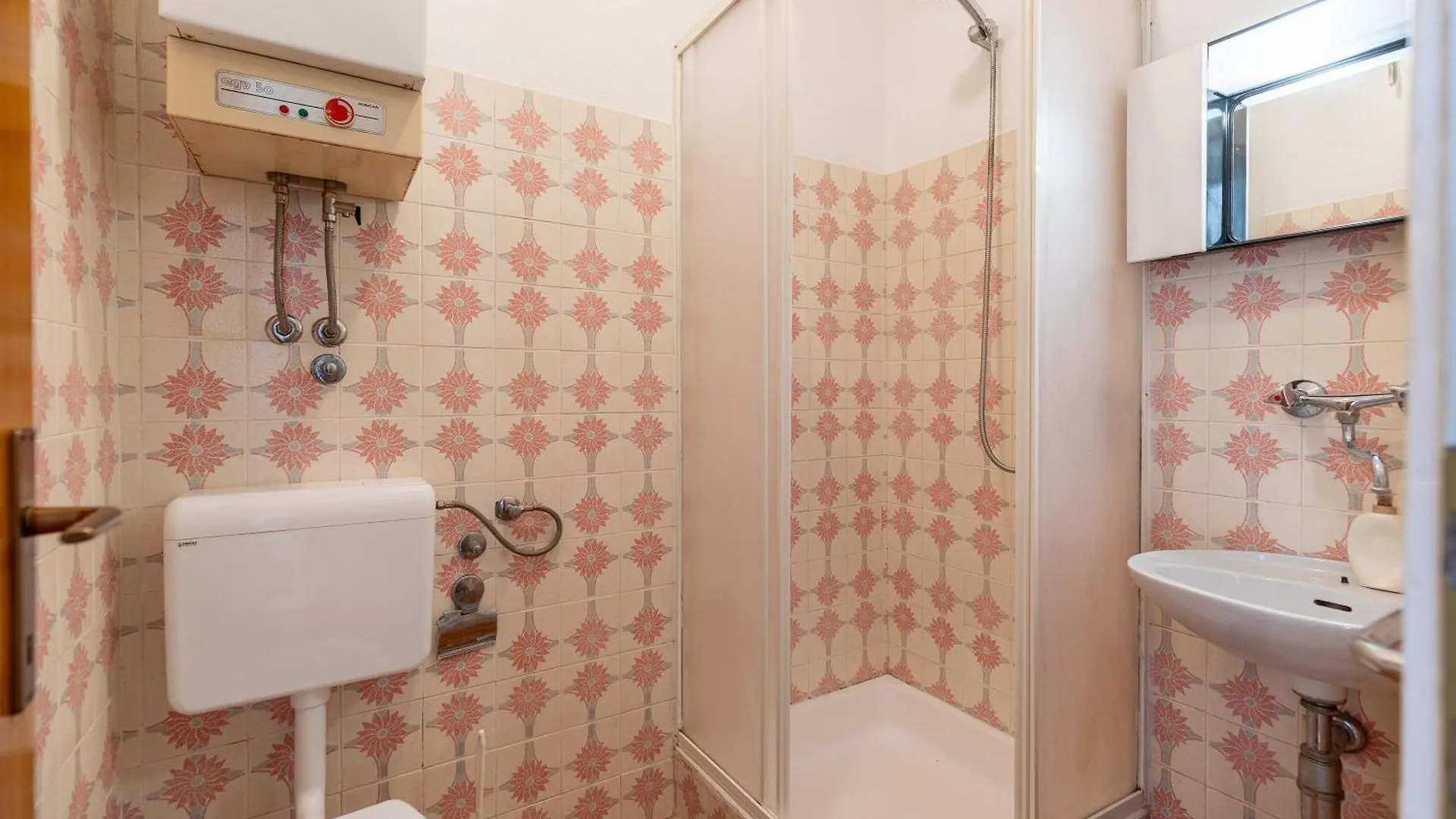 Apartment Tinka, Zimmer No 5 Starigrad Paklenica