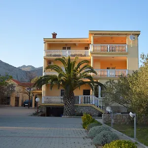Zdenka Apartman