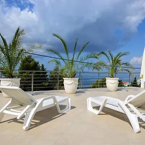 Smiljanic Starigrad Paklenica